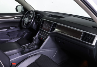 Подержанный автомобиль Volkswagen Teramont 2019 года (11 фото)