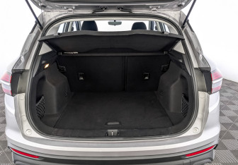 Подержанный автомобиль Geely Coolray 2023 года (10 фото)