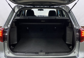 Подержанный автомобиль Suzuki Vitara 2019 года (9 фото)