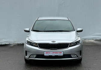 Подержанный автомобиль Kia Cerato Sedan 2017 года (2 фото)