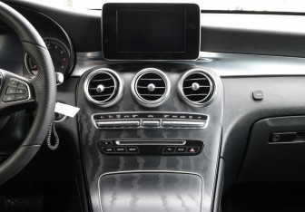 Подержанный автомобиль Mercedes-Benz GLC Coupe 2018 года (15 фото)