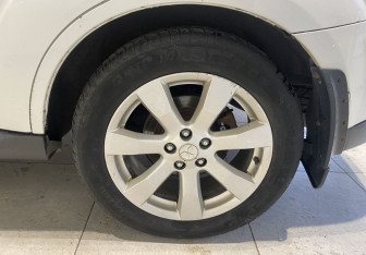 Подержанный автомобиль Mitsubishi Outlander 2010 года (12 фото)