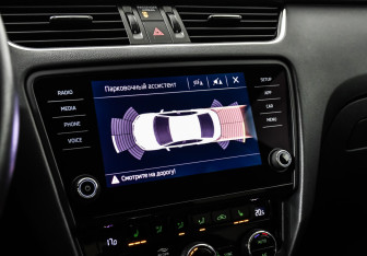 Подержанный автомобиль Skoda Octavia Liftback 2018 года (15 фото)