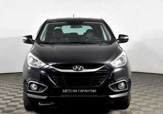 Подержанный автомобиль Hyundai ix35 2014 года (2 фото)