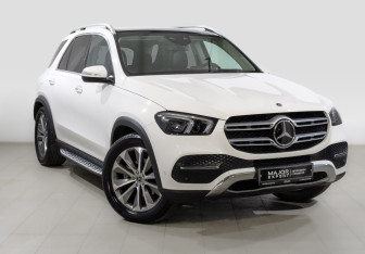 Подержанный автомобиль Mercedes-Benz GLE 2021 года (3 фото)