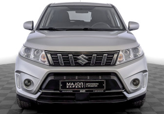 Подержанный автомобиль Suzuki Vitara 2021 года (2 фото)