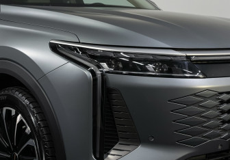 Подержанный автомобиль Exeed RX 2023 года (20 фото)