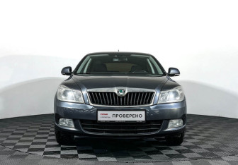 Подержанный автомобиль Skoda Octavia Liftback 2013 года (2 фото)