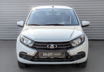 Подержанный автомобиль LADA (ВАЗ) Granta Sedan 2023 года (2 фото)