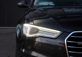 Подержанный автомобиль Audi A6 Sedan 2015 года (24 фото)