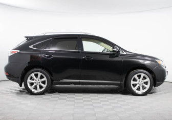 Подержанный автомобиль Lexus RX 2011 года (11 фото)
