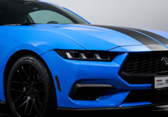 Подержанный автомобиль Ford Mustang Coupe 2024 года (17 фото)
