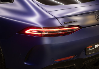 Подержанный автомобиль Mercedes-Benz AMG GT Liftback 2020 года (26 фото)
