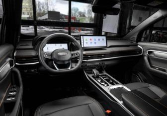 Новый Geely Okavango 2025 (3 фото)