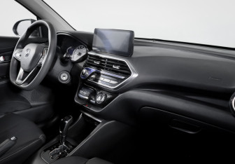 Подержанный автомобиль Changan Alsvin 2023 года (9 фото)