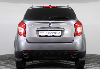 Подержанный автомобиль SsangYong Actyon 2013 года (6 фото)