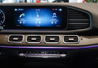 Подержанный автомобиль Mercedes-Benz GLE 2019 года (13 фото)