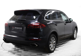 Подержанный автомобиль Porsche Cayenne 2014 года (5 фото)