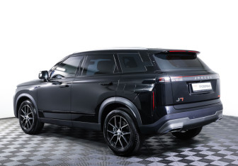 Подержанный автомобиль Jaecoo J7 2025 года (7 фото)