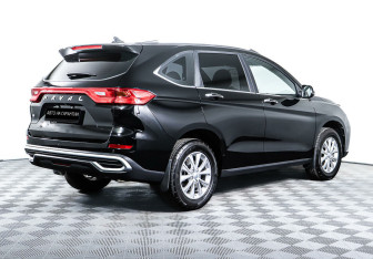 Подержанный автомобиль Haval M6 2023 года (5 фото)