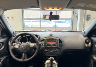 Подержанный автомобиль Nissan Juke 2014 года (12 фото)