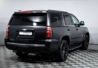 Подержанный автомобиль Chevrolet Tahoe 2016 года (5 фото)