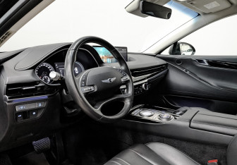 Подержанный автомобиль Genesis G80 2021 года (15 фото)