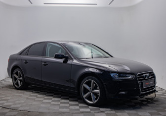 Подержанный автомобиль Audi A4 Sedan 2014 года (7 фото)