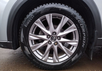 Подержанный автомобиль Mazda CX-5 2019 года (9 фото)