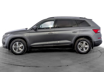 Подержанный автомобиль Skoda Kodiaq 2020 года (8 фото)