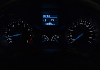 Подержанный автомобиль Ford Focus Wagon 2012 года (12 фото)