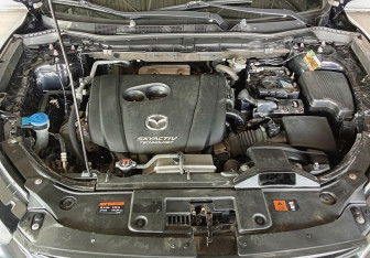 Подержанный автомобиль Mazda CX-5 2015 года (17 фото)