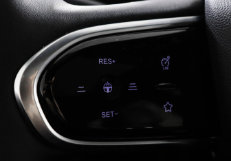 Подержанный автомобиль Chery Tiggo 9 2025 года (16 фото)