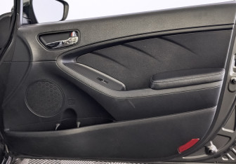 Подержанный автомобиль Kia Cerato Sedan 2018 года (25 фото)