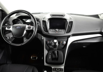 Подержанный автомобиль Ford Kuga 2014 года (8 фото)