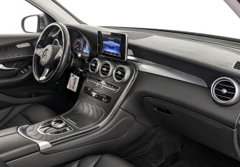 Подержанный автомобиль Mercedes-Benz GLC Coupe 2018 года (11 фото)