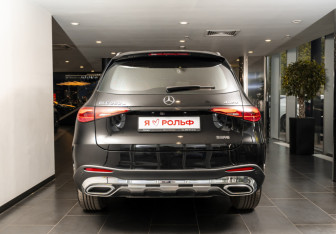 Новый Mercedes-Benz GLC Coupe 2025 (5 фото)