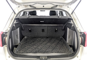 Подержанный автомобиль Suzuki Vitara 2021 года (10 фото)