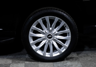 Подержанный автомобиль Cadillac Escalade Suv 2021 года (15 фото)