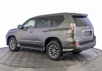 Подержанный автомобиль Lexus GX 2014 года (7 фото)