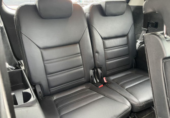 Подержанный автомобиль Kia Sorento 2018 года (12 фото)