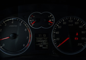 Подержанный автомобиль DW Hower H3 2018 года (19 фото)