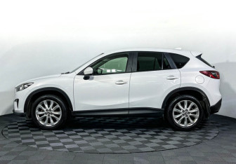 Подержанный автомобиль Mazda CX-5 2013 года (8 фото)