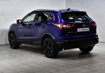 Подержанный автомобиль Nissan Qashqai 2018 года (7 фото)
