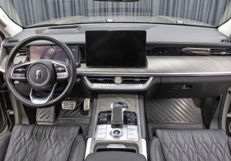 Подержанный автомобиль Tank 500 2023 года (14 фото)