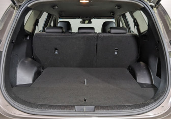 Подержанный автомобиль Hyundai Santa Fe 2020 года (10 фото)