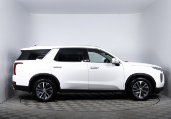 Подержанный автомобиль Hyundai Palisade 2019 года (4 фото)