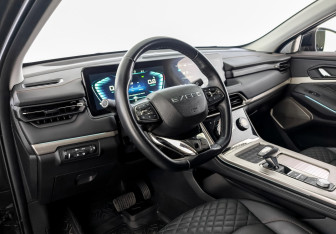 Подержанный автомобиль Exeed TXL 2022 года (16 фото)