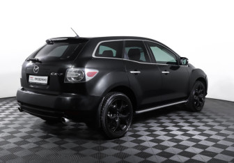 Подержанный автомобиль Mazda CX-7 2010 года (5 фото)