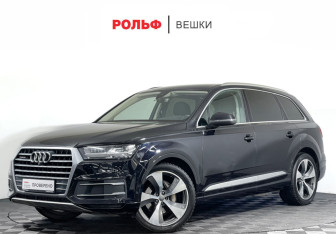 Подержанный автомобиль Audi Q7 2016 года (19 фото)
